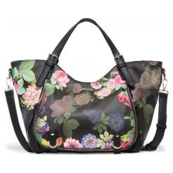 Desigual Torebka Damska Iris Rotterdam Czarna. Niebieskie torebki klasyczne damskie marki Desigual, bez wzorów, bez dodatków. W wyprzedaży za 277,00 zł.