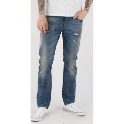 Diesel Buster Dżinsy Niebieski. Niebieskie jeansy męskie Diesel, bez wzorów. Za 1205,95 zł.