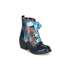 Botki Irregular Choice QUICK GETAWAY. Niebieskie botki damskie Irregular Choice, bez obcasa, bez zapięcia. W wyprzedaży za 482,30 zł.