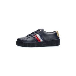 Buty Tommy Hilfiger FW0FW03704. Trampki i tenisówki damskie TOMMY HILFIGER. Za 409,35 zł.