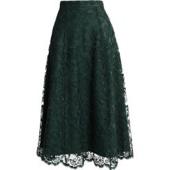 IVY & OAK BRIDAL Długa spódnica eden green. Zielone spódniczki damskie marki IVY & OAK, bez wzorów, z poliesteru, długie, maxi. Za 719,00 zł.