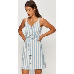Vero Moda - Sukienka. Niebieskie sukienki damskie Vero Moda, na co dzień, s, bez wzorów, z bawełny, casualowe, bez kołnierzyka, bez rękawów, mini, proste. Za 169,90 zł.