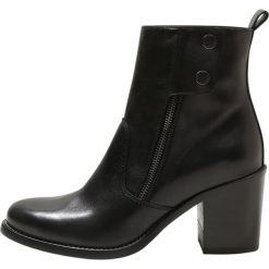 Botki damskie: Belstaff Botki na obcasie black