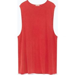 Top "Danabay" w kolorze czerwonym. Czerwone bluzki damskie American Vintage, bez wzorów, z okrągłym kołnierzem. W wyprzedaży za 107,95 zł.