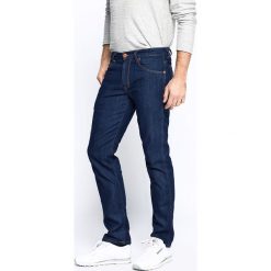 Wrangler - Jeansy GREENSBORO OCEAN. Niebieskie jeansy męskie Wrangler. Za 299,90 zł.