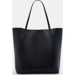 Torba shopper z imitacji skóry - Czarny. Czarne torby damskie na zakupy Mohito, bez wzorów, ze skóry, bez dodatków. Za 119,99 zł.