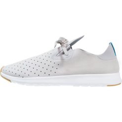 Native MOC Tenisówki i Trampki pigeon grey/shell white. Szare trampki męskie marki Native, z tworzywa sztucznego. Za 339,00 zł.