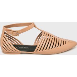 Melissa - Sandały Katy + Jason Wu. Pomarańczowe klapki damskie Melissa, bez wzorów, z materiału, bez obcasa, na szpilce. Za 399,90 zł.