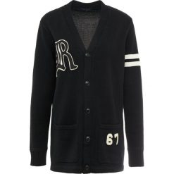 Polo Ralph Lauren VARSITY Kardigan black/cream. Czarne kardigany damskie marki Polo Ralph Lauren, s, z bawełny. Za 1049,00 zł.