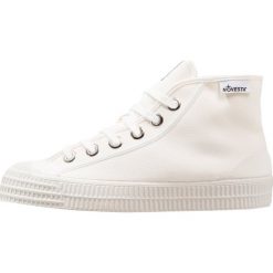 Trampki męskie: Novesta STAR DRIBBLE CLASSIC Tenisówki i Trampki wysokie white