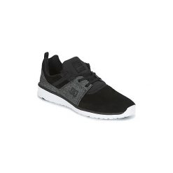 Buty DC Shoes HEATHROW SE M SHOE BW9. Czarne trampki męskie DC Shoes, bez wzorów, bez zapięcia. Za 293,30 zł.