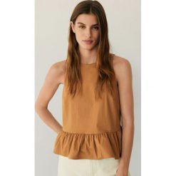Mango - Bluzka Blanchi. Żółte bluzki damskie Mango, s, bez wzorów, z elastanu, casualowe, z okrągłym kołnierzem, bez rękawów. W wyprzedaży za 59,90 zł.
