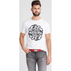 T-SHIRT Just Cavalli. Białe t-shirty męskie xl, z nadrukiem, z bawełny, z okrągłym kołnierzem. Za 245,00 zł.