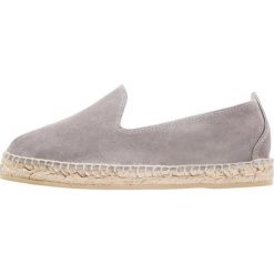 Oas Espadryle grey. Szare espadryle męskie marki Oas, z materiału. W wyprzedaży za 295,20 zł.