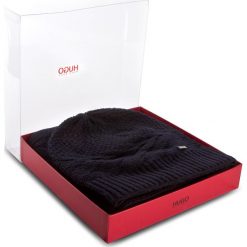 Zestaw Szalik i Czapka BOSS - Zanta Set 50375243 Navy 410. Niebieskie czapki damskie marki Boss, z wełny. W wyprzedaży za 329,00 zł.