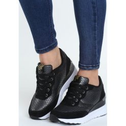 Czarne Sneakersy My Purpose. Czarne koturny damskie Born2be, z materiału. Za 79,99 zł.