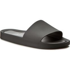 Klapki MELISSA - Beach Slide Ad 31754 Black Mat 52292. Czarne klapki damskie Melissa, bez wzorów, z tworzywa sztucznego, bez obcasa. W wyprzedaży za 179,00 zł.