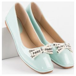Baleriny damskie: IDEAL SHOES miętowe lakierowane balerinki
