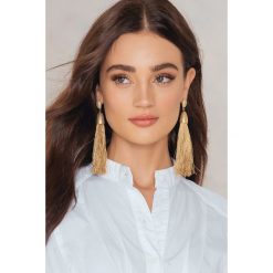 Kolczyki damskie: NA-KD Accessories Długie, wiszące kolczyki z chwostami – Gold