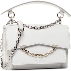 Torebka KARL LAGERFELD - 201W3049 White. Białe torebki klasyczne damskie KARL LAGERFELD, bez wzorów, ze skóry, klasyczne, na ramię, duże, bez dodatków. W wyprzedaży za 1099,00 zł.
