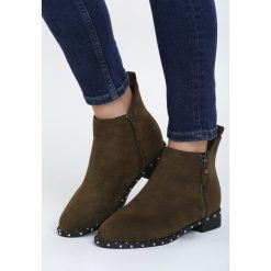 Khaki Botki Loved The Most. Brązowe botki damskie na zamek marki Born2be, na płaskiej podeszwie, na zamek. Za 119,99 zł.
