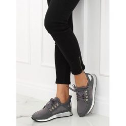 Buty sportowe szare R-385 GREY. Szare buty sportowe damskie obuwie damskie, bez wzorów, z tkaniny, sportowe. Za 55,59 zł.