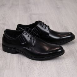 Półbuty męskie wizytowe czarne McKeylor. Czarne buty wizytowe męskie McKeylor, bez wzorów, wizytowe, bez zapięcia. Za 99,99 zł.