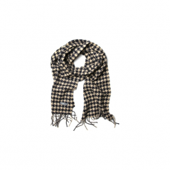 Szalik Pierre Cardin Poule 8. Szaliki męskie Pierre Cardin, na jesień, bez wzorów, z bawełny. Za 59,00 zł.