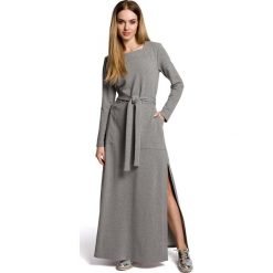 Szara Sukienka Dresowa Maxi z Dekoltem Caro z Rozcięciem. Szare długie sukienki marki Molly.pl, l, w paski, z bawełny, oversize. Za 149,90 zł.