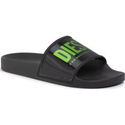 Klapki DIESEL - Sa-Valla Y01920 P2543 H1407 Black/Orange. Czarne klapki męskie Diesel, z materiału. W wyprzedaży za 199,00 zł.