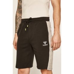 Hummel - Szorty. Czarne spodenki sportowe męskie Hummel, s, z elastanu, sportowe. Za 169,90 zł.