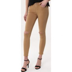 Camelowe Spodnie Cry Out. Szare spodnie damskie Born2be, s, z dzianiny. Za 39,99 zł.