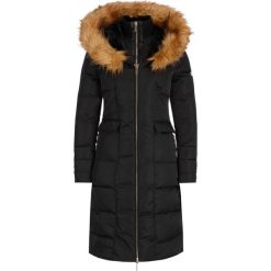 Płaszcz zimowy Marciano Guess 94G371 9157Z. Czarne płaszcze damskie MARCIANO GUESS, na zimę, l, z aplikacjami, z poliesteru. W wyprzedaży za 849,00 zł.