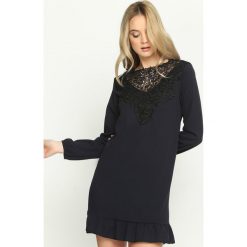 Granatowa Sukienka Apparent. Niebieskie sukienki mini marki Born2be, s. Za 59,99 zł.
