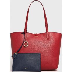 Lauren Ralph Lauren - Torebka dwustronna. Czerwone torebki klasyczne damskie Lauren Ralph Lauren, bez wzorów, ze skóry ekologicznej, casualowe, na ramię, duże, bez dodatków. W wyprzedaży za 539,90 zł.