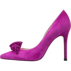 Szpilki: Karen Millen Szpilki magenta