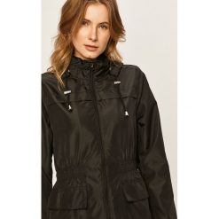 Brave Soul - Parka. Czarne kurtki damskie Brave Soul, s, bez wzorów, z poliesteru, długie, z kapturem. W wyprzedaży za 69,90 zł.
