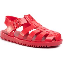 Sandały MELISSA - Ginger Ad 32701 Red 01591. Czerwone klapki damskie Melissa, bez wzorów, z tworzywa sztucznego, bez obcasa. Za 379,00 zł.