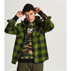 Koszula z kapturem - Khaki. Brązowe koszule męskie Cropp, s, bez wzorów, z kapturem, bez rękawów. Za 99,99 zł.