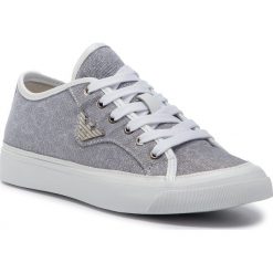 Tenisówki EMPORIO ARMANI - X3X054 XL487 A646 White/Silver. Szare półbuty damskie Emporio Armani, bez wzorów, ze skóry, bez zapięcia. W wyprzedaży za 439,00 zł.