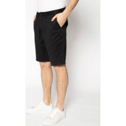 Szorty materiałowe Emporio Armani 3H1PB3 1NEDZ 0999. Czarne spodenki i szorty męskie Emporio Armani, m, bez wzorów, z elastanu. Za 619,00 zł.