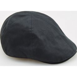 Czarny kaszkiet - Czarny. Czarne kaszkiety męskie Reserved, bez wzorów. Za 39,99 zł.