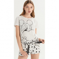 Piżama Mickey Mouse - Jasny szar. Szare piżamy damskie Sinsay, l, z motywem z bajki. Za 49,99 zł.