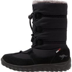 KangaROOS KFROST Śniegowce jet black. Czarne buty chłopięce zimowe KangaROOS, z materiału. W wyprzedaży za 194,35 zł.