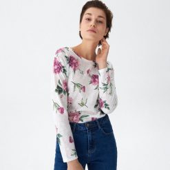 Sweter w kwiaty - Wielobarwn. Szare swetry damskie marki House, s, w kwiaty, bez rękawów, bez kaptura. Za 49,99 zł.