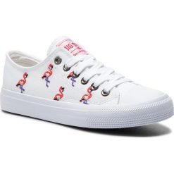 Trampki BIG STAR - DD274656 White. Białe półbuty damskie marki BIG STAR, na co dzień, bez wzorów, z gumy, retro, bez obcasa, na płaskiej podeszwie, bez zapięcia. Za 109,00 zł.