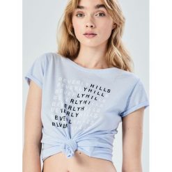 T-shirt Beverly Hills - Niebieski. Niebieskie t-shirty damskie Sinsay, s, bez wzorów, bez kołnierzyka. Za 14,99 zł.