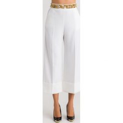 SPODNIE elisabetta franchi. Spodnie damskie Elisabetta Franchi, bez wzorów, z jeansu, eleganckie. Za 1219,00 zł.