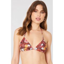 NA-KD Swimwear Góra od bikini Triangle - Red. Czerwone bikini NA-KD Swimwear. Za 40,95 zł.
