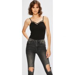 Tally Weijl - Top. Białe bluzki damskie TALLY WEIJL, s, bez wzorów, z elastanu, bez kołnierzyka, bez rękawów. Za 29,90 zł.
